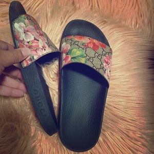 Gucci slides